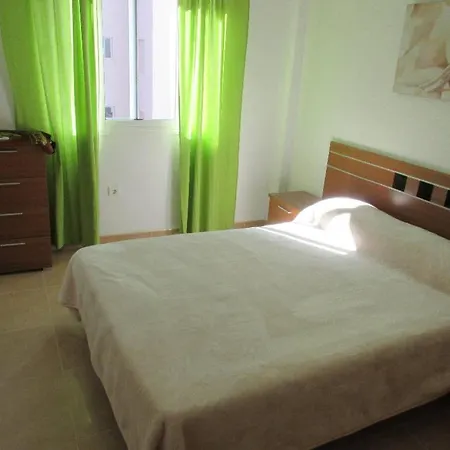 Ideally Located Between The Sea And The Center - 2 Apartament *